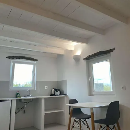 Louloudasrooms