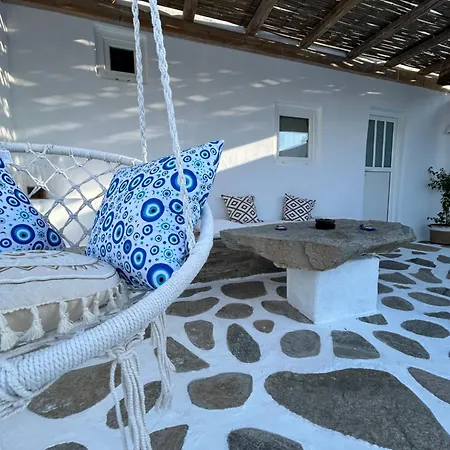 Appartamento Louloudasrooms *